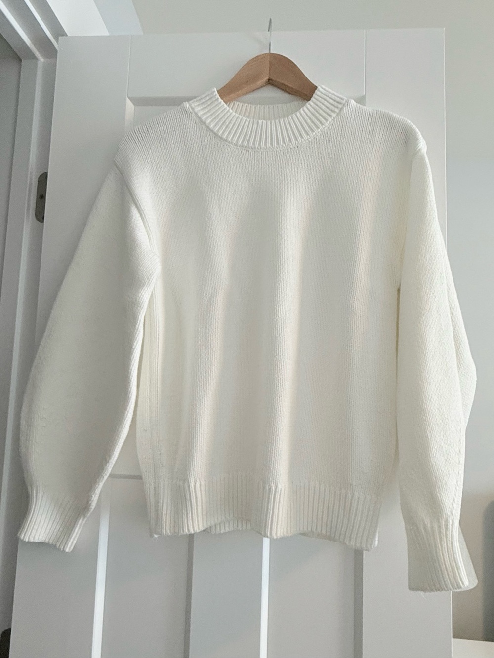 Crewneck Sweater - Women XS/S